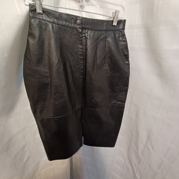 Arlando black leather knee high skirt size 8 - Picture 4 of 10